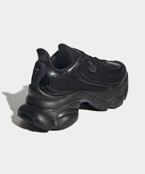 adidas(アディダス)の「オズヴィーナス / OZVENUZ / 厚底スニーカー / アディダスオリジナルス adidas Originals(スニーカー・レディース・ブラック・22.0cm/22.5cm/23.0cm/26.5cm/27.0cm/27.5cm/28.0cm/23.5cm/24.0cm/24.5cm/25.0cm/25.5cm/26.0cm)」の5枚目の写真