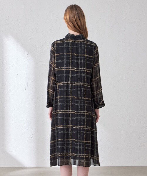 MACKINTOSH LONDON（マッキントッシュ ロンドン）の「チェックプリントワンピース（ワンピース・レディース・ブラック・40/38）」の5枚目の写真