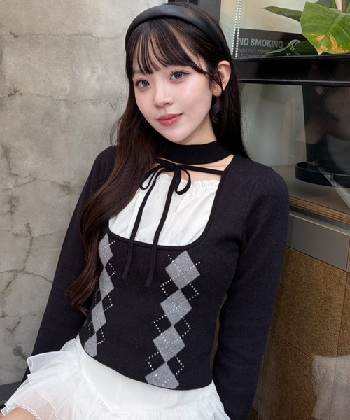 one after another NICE CLAUP(ワンアフターアナザーナイスクラップ)の「アーガイルチョーカーニット(ニット/セーター・レディース・アイボリー/ブラック/グレー・FREE)」の2枚目の写真