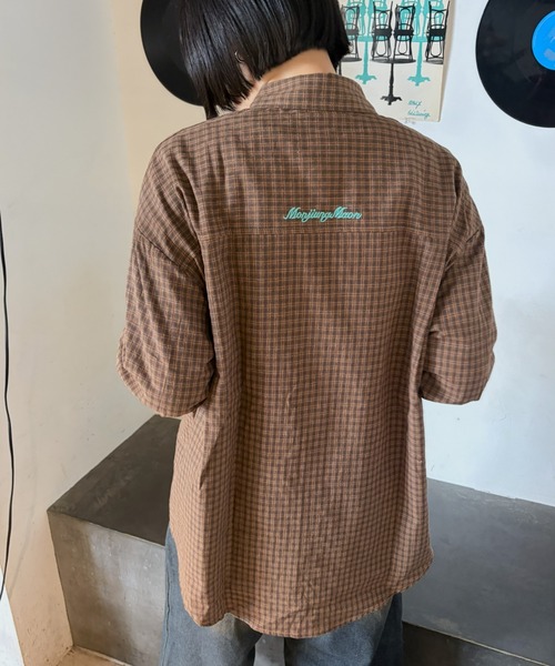 LAC-VERT(ラック・ヴェール)の「バック刺繍オーバーチェックシャツ/冷房対策(シャツ/ブラウス・レディース・グレー/レッド/ブラウン・FREE)」の18枚目の写真