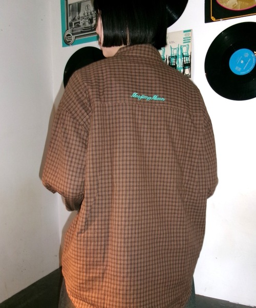 LAC-VERT(ラック・ヴェール)の「バック刺繍オーバーチェックシャツ/冷房対策(シャツ/ブラウス・レディース・グレー/レッド/ブラウン・FREE)」の13枚目の写真