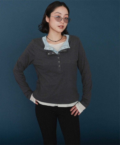 miette(ミエット)の「レイヤード風ヘンリーネック起毛トップス(Tシャツ/カットソー・レディース・クリーム/チャコール/ブラック・FREE)」の11枚目の写真