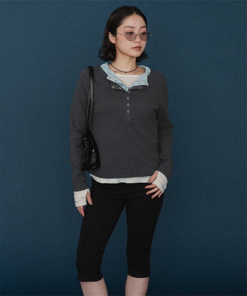 miette(ミエット)の「レイヤード風ヘンリーネック起毛トップス(Tシャツ/カットソー・レディース・クリーム/チャコール/ブラック・FREE)」の15枚目の写真