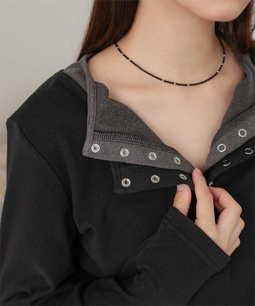 miette(ミエット)の「レイヤード風ヘンリーネック起毛トップス(Tシャツ/カットソー・レディース・クリーム/チャコール/ブラック・FREE)」の9枚目の写真
