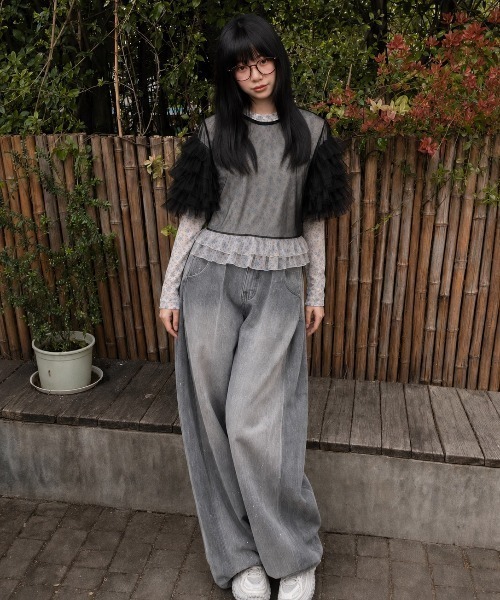 MONO8（モノハチ）の「フリルスリーブシアーTOPS（Tシャツ/カットソー・レディース・グレー/ブラック/オフホワイト/ブルー・M）」の6枚目の写真