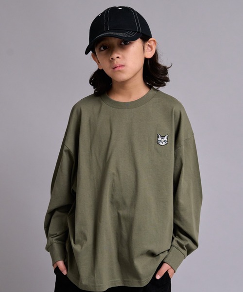 PAIRMANON STREET(ペアマノンストリート)の「【90-160cm】【綿100%】 吸水速乾 ワンポイント 刺繍 ロンT 長袖 Tシャツ 【PAIRMANON STREET】(Tシャツ/カットソー・キッズ・カーキ/ホワイト/ブラック/パープル/ブルー/ベージュ系その他/ネイビー・100/120/110/90/160/150/140/130)」の4枚目の写真