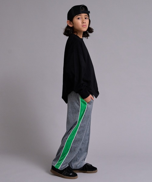 PAIRMANON STREET(ペアマノンストリート)の「【90-160cm】【綿100%】 吸水速乾 ワンポイント 刺繍 ロンT 長袖 Tシャツ 【PAIRMANON STREET】(Tシャツ/カットソー・キッズ・カーキ/ホワイト/ブラック/パープル/ブルー/ベージュ系その他/ネイビー・100/120/110/90/160/150/140/130)」の13枚目の写真