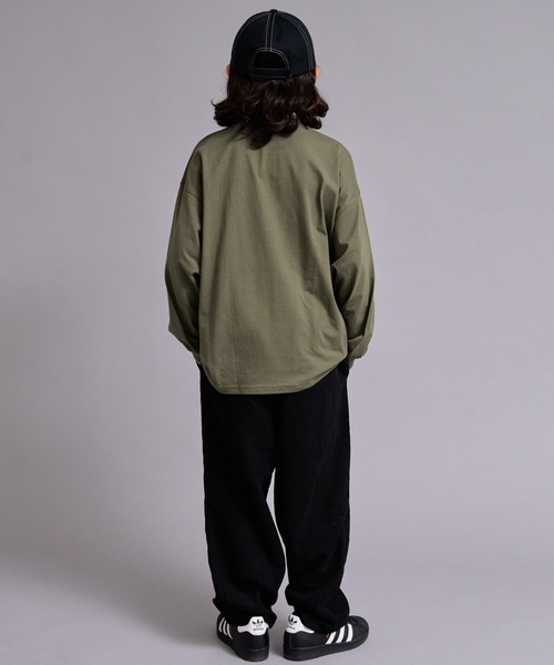 PAIRMANON STREET(ペアマノンストリート)の「【90-160cm】【綿100%】 吸水速乾 ワンポイント 刺繍 ロンT 長袖 Tシャツ 【PAIRMANON STREET】(Tシャツ/カットソー・キッズ・カーキ/ホワイト/ブラック/パープル/ブルー/ベージュ系その他/ネイビー・100/120/110/90/160/150/140/130)」の20枚目の写真