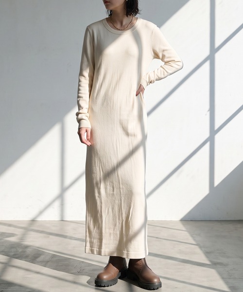 antiqua(アンティカ)の「Iライン リブ ロングワンピース(ワンピース・レディース・ブラック/アイボリー・M/MT)」の1枚目の写真