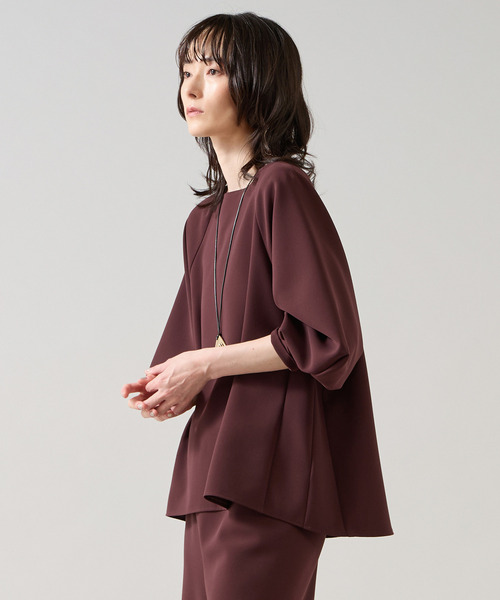 Liesse（リエス）の「ダブルクロスボートネックトップス(セットアップ可)（シャツ/ブラウス・レディース・ネイビー/ブラウン/ライトベージュ・FREE）」の8枚目の写真