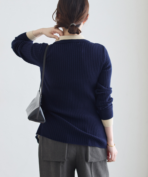 Uhr(ウーア)の「Uhr/ウーア Color Combi Knit ニット(ニット/セーター・レディース・ネイビー・FREE)」の5枚目の写真