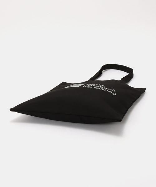 Geek Office（ギークオフィス）の「【Geek Office / ギークオフィス】BERLIN PHOTOBOOK / 002 BAG（トートバッグ・レディース・ブラック/パープル/チャコールグレー/ブルー/グリーン・FREE）」の7枚目の写真