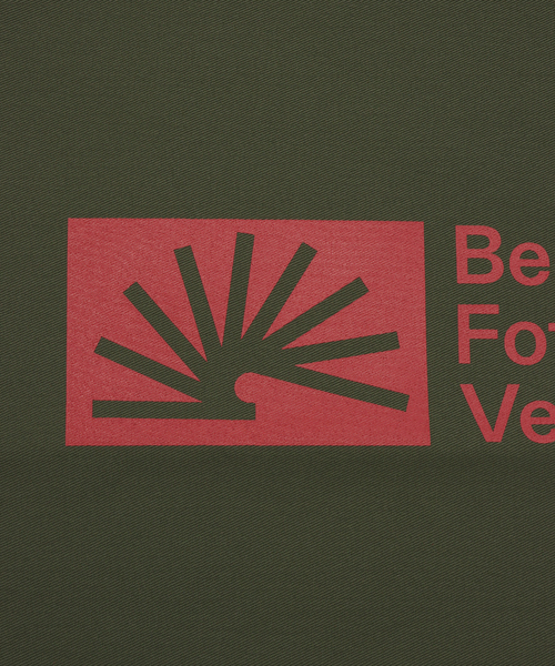 Geek Office（ギークオフィス）の「【Geek Office / ギークオフィス】BERLIN PHOTOBOOK / 002 BAG（トートバッグ・レディース・ブラック/パープル/チャコールグレー/ブルー/グリーン・FREE）」の14枚目の写真