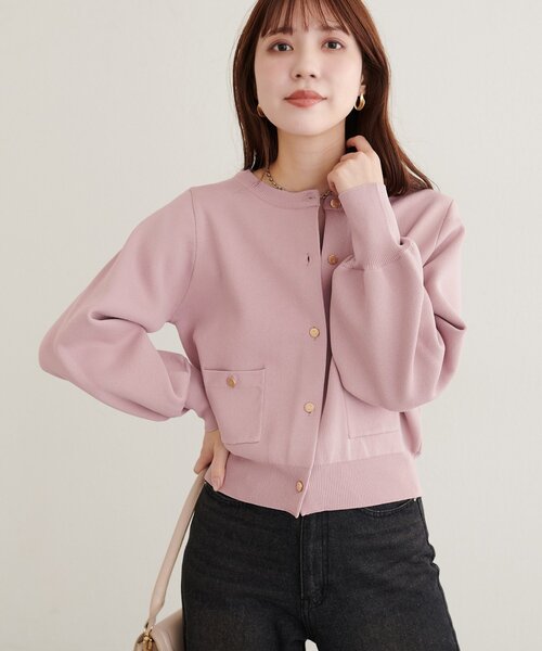 natural couture(ナチュラルクチュール)の「ポケ付きポリニットカーディガン(カーディガン/ボレロ・レディース・チャコールグレー/ブラウン/ピンク/モカ/サックスブルー/ブラック/オフホワイト・FREE)」の16枚目の写真