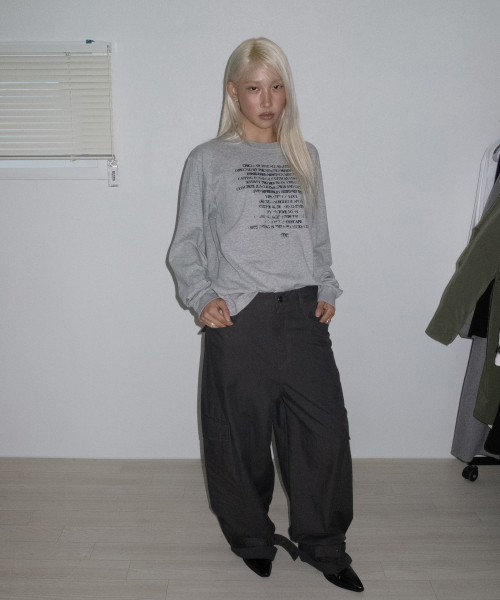 CHICKS（チックス）の「アッセンブル レタリング オーバーサイズ長袖 メランジ（Tシャツ/カットソー・レディース・グレー・ONE SIZE）」の2枚目の写真
