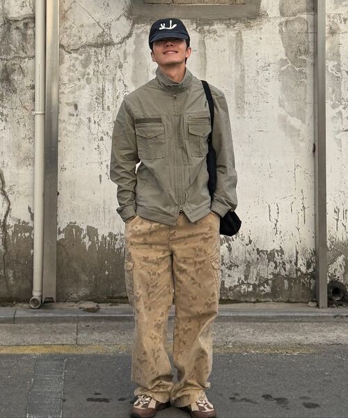 CHOWOO(チョウ)の「オーバーラップポケットカモパンツ(ウォッシュドベージュ)(その他パンツ・メンズ・その他・34/32/30)」の9枚目の写真