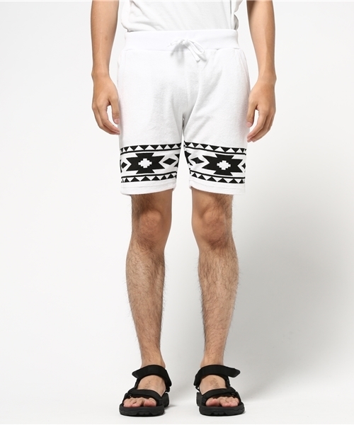 VENCEEXCHANGE（ヴァンスエクスチェンジ）の「パイルオルテガプリントショーツ   （その他パンツ・メンズ・オフホワイト・LARGE/MEDIUM）」の4枚目の写真