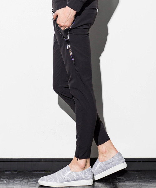 AKM Contemporary（エイケイエムコンテンポラリー）の「AKM Contemporary(エイケイエムコンテンポラリー)ナイロン4wayラインストーンzipパンツ（その他パンツ・メンズ・ブラック・SMALL/MEDIUM/LARGE/X-LARGE）」の7枚目の写真