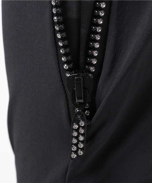 AKM Contemporary（エイケイエムコンテンポラリー）の「AKM Contemporary(エイケイエムコンテンポラリー)ナイロン4wayラインストーンzipパンツ（その他パンツ・メンズ・ブラック・SMALL/MEDIUM/LARGE/X-LARGE）」の6枚目の写真