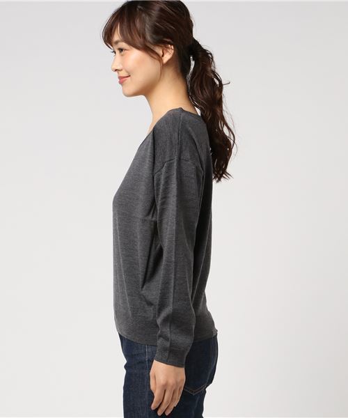 RIVE DROITE（リヴドロワ）の「カシミヤ混Vネックプルオーバー（ニット/セーター・レディース・チャコールグレー/ミント/ベビーピンク/ライトベージュ・FREE）」の5枚目の写真