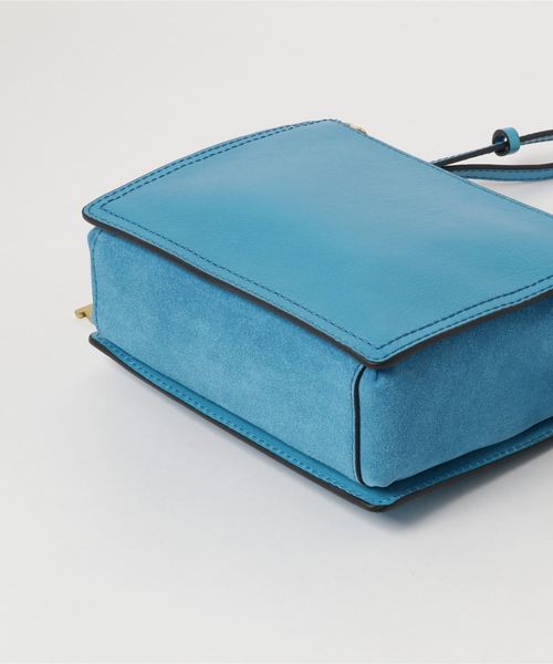 FOSSIL（フォッシル）の「CAMPBELL　CROSSBODY　ZB7449(3)（ショルダーバッグ・レディース・コバルトブルー・FREE）」の2枚目の写真