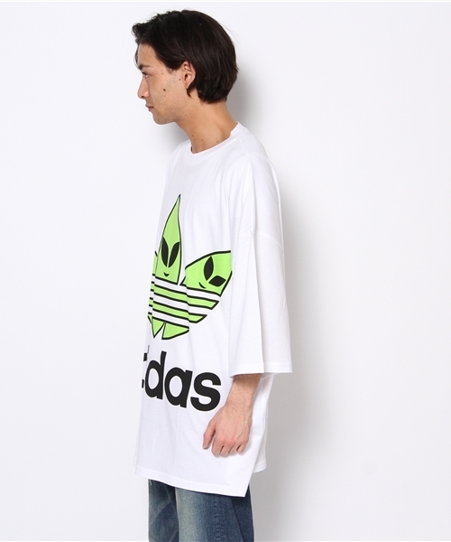adidas Originals（アディダスオリジナルス）の「2013 アディダス×ジェレミースコット JS SEQUINS BIG TEE（Tシャツ/カットソー・メンズ・ホワイト・ONE SIZE）」の3枚目の写真