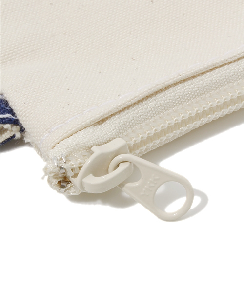 こども ビームス(コドモビームス)の「TEMBEA × こども ビームス / 別注 13S パスケース(財布・キッズ・グレー/ブラック/グリーン/ネイビー・ONE SIZE)」の7枚目の写真