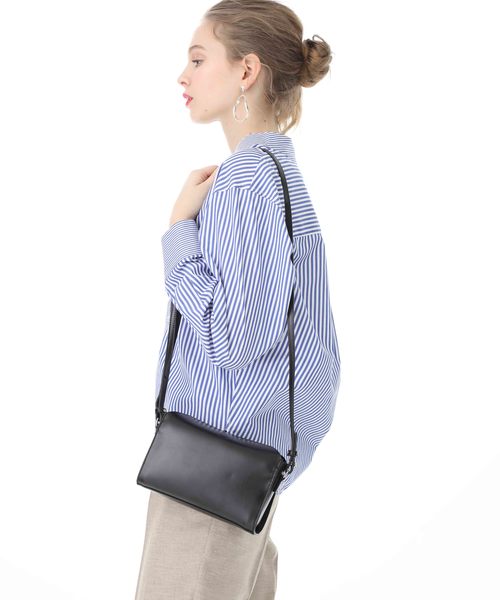 YAHKI(ヤーキ)の「【YAHKI】別注NEWお財布ショルダー YH-215(ショルダーバッグ・レディース・ブラック/ベージュ・FREE)」の9枚目の写真