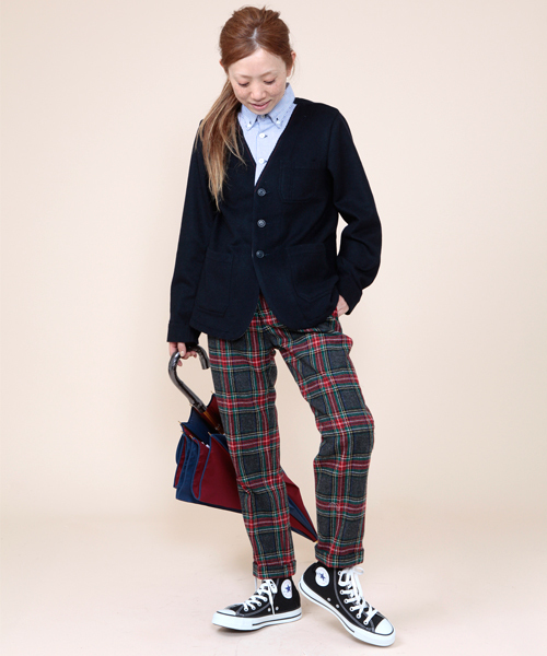 BEAMS BOY(ビームスボーイ)の「□BEAMS BOY / タータン スラックス 9分(スラックス・レディース・チャコールグレー/レッド/ネイビー・0/1)」の12枚目の写真