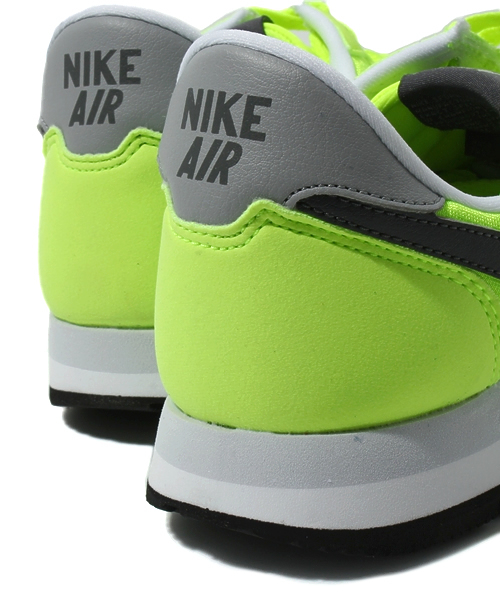 NIKE(ナイキ)の「ナイキ エアペガサス オリジナルバージョン ボルトカラー NIKE AIR PEGASUS 83(スニーカー・メンズ・イエロー/レッド・27cm/27.5cm/28cm/26cm/26.5cm)」の7枚目の写真