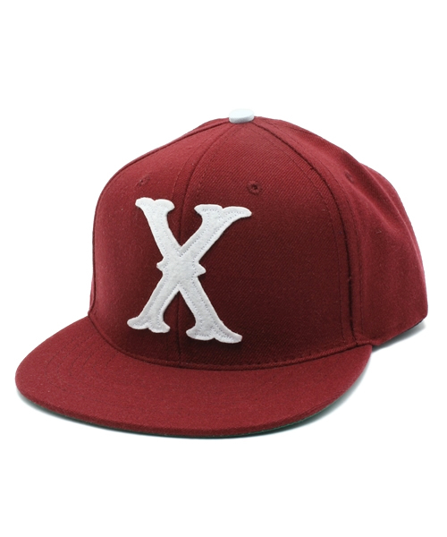 XLARGE(エクストララージ)の「BOS OG CAP(キャップ・メンズ・ブラック/バーガンディー/ネイビー・ONE SIZE)」の3枚目の写真