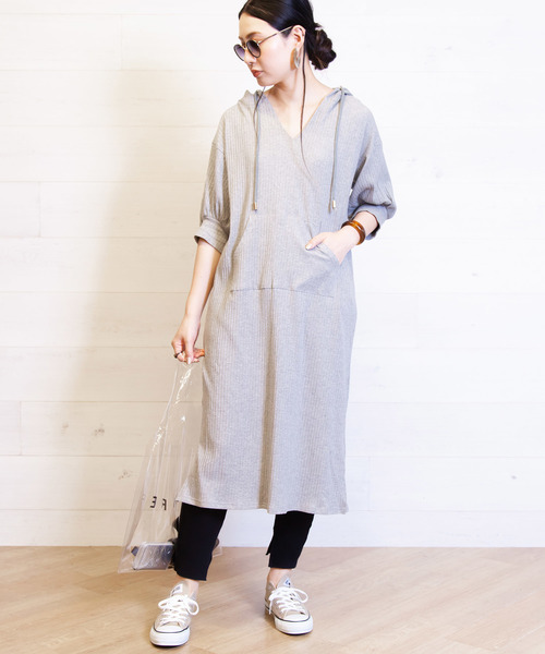 B.I.D.(ビーアイディー)の「BID / Rib Cutsewn Food Long Onepiece(ワンピース・レディース・カーキ/ブラック/グレー・FREE)」の3枚目の写真