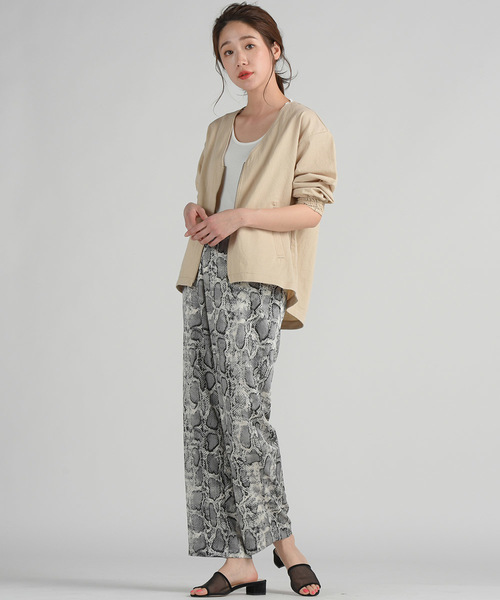 Willful by lipstar(ウィルフル バイ リップスター)の「【Willful by lipstar】麻調ジャージジップアップブルゾン(ブルゾン・レディース・ブラック/ベージュ/キャメル・M)」の11枚目の写真