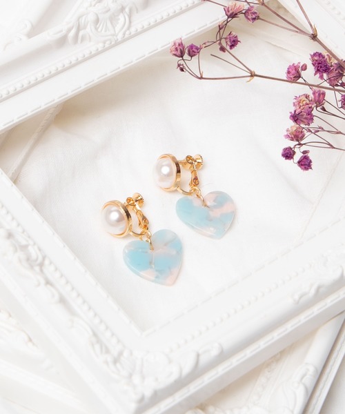 WEGO（ウィゴー）の「WEGO/ハートパールイヤリング（イヤリング・レディース・サックスブルー/ピンク/ホワイト/その他1/その他2・FREE）」の3枚目の写真