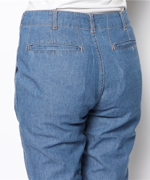 mystic（ミスティック）の「デニムテーパードパンツ（デニムパンツ・レディース・ブルー/ネイビー・1/2）」の6枚目の写真