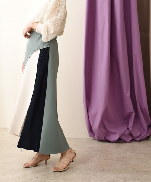 Eimee Law（エイミーロウ）の「シェルボタンデザイン配色切替SK（スカート・レディース・アイボリー/ブラック/ミント・38）」の3枚目の写真