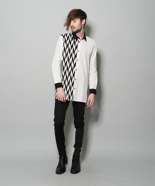 NO ID.(ノーアイディ)の「スイッチングルーズSH(シャツ/ブラウス・メンズ・ブラック/ブラック×ホワイト/ホワイト×ブラック・ONE SIZE)」の7枚目の写真