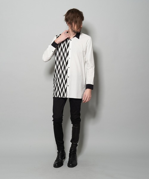 NO ID.(ノーアイディ)の「スイッチングルーズSH(シャツ/ブラウス・メンズ・ブラック/ブラック×ホワイト/ホワイト×ブラック・ONE SIZE)」の6枚目の写真