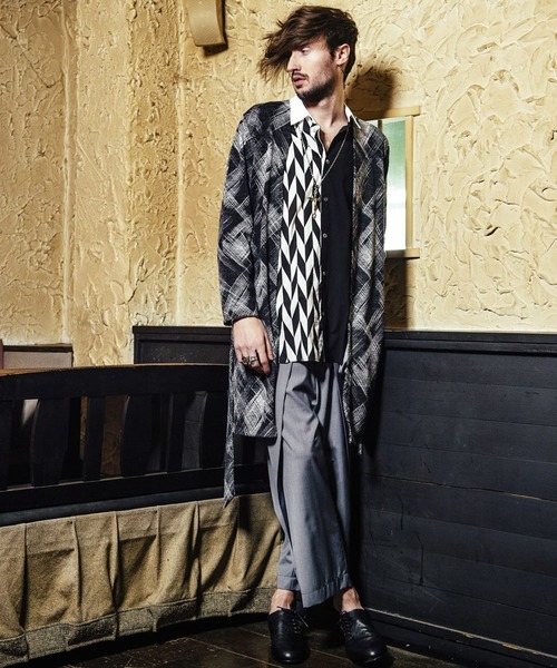 NO ID.(ノーアイディ)の「スイッチングルーズSH(シャツ/ブラウス・メンズ・ブラック/ブラック×ホワイト/ホワイト×ブラック・ONE SIZE)」の17枚目の写真