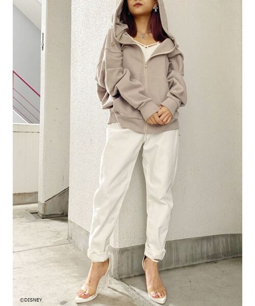 GYDA(ジェイダ)の「MICKEY MOUSE/backphoto ZIPUP パーカー(パーカー・レディース・オフホワイト/ブラック/マスタード/ベージュ・FREE)」の13枚目の写真