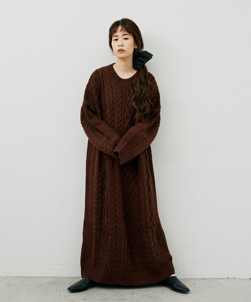 Libra Cue（リブラ キュー）の「【2020/AW】 ローゲージロングニットワンピース（ワンピース・レディース・ブラック/ブラウン/アイボリー・FREE）」の19枚目の写真