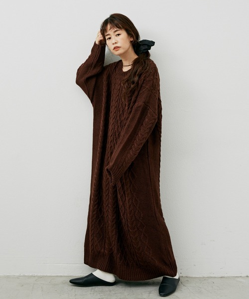 Libra Cue（リブラ キュー）の「【2020/AW】 ローゲージロングニットワンピース（ワンピース・レディース・ブラック/ブラウン/アイボリー・FREE）」の21枚目の写真