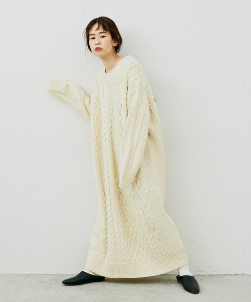 Libra Cue（リブラ キュー）の「【2020/AW】 ローゲージロングニットワンピース（ワンピース・レディース・ブラック/ブラウン/アイボリー・FREE）」の5枚目の写真