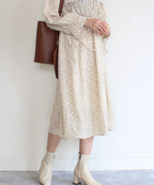 MODE ROBE（モードローブ）の「レザーバケットバッグ（ショルダーバッグ・レディース・ブラック/ベージュ/ブラウン・FREE）」の9枚目の写真