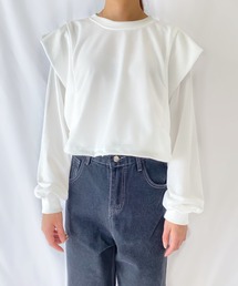 クルーネックロップド丈デザインショルダーカットソー