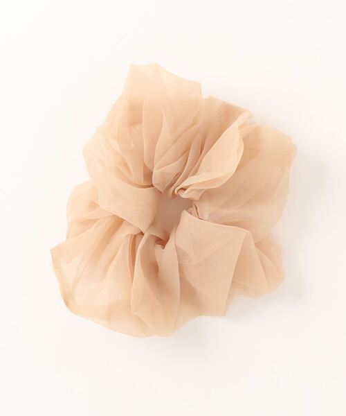 TONE SELECT GOODS（トーンセレクトグッズ）の「【float】オーガンジー ビッグ シュシュ【11色展開】（シュシュ・レディース・ブラック/ベージュ/ネイビー/オリーブ/ピンク/ブルー/グリーン/アイボリー/ライトパープル/ピンクベージュ/サンドベージュ/コーラル・FREE）」の4枚目の写真