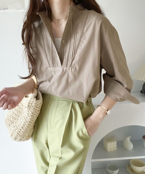 classicalelf(クラシカルエルフ)の「最旬!愛され、タックブラウス(シャツ/ブラウス・レディース・ホワイト/ブラック/グレイッシュベージュ/ブルー・MEDIUM/LARGE/X-LARGE/SMALL)」の18枚目の写真