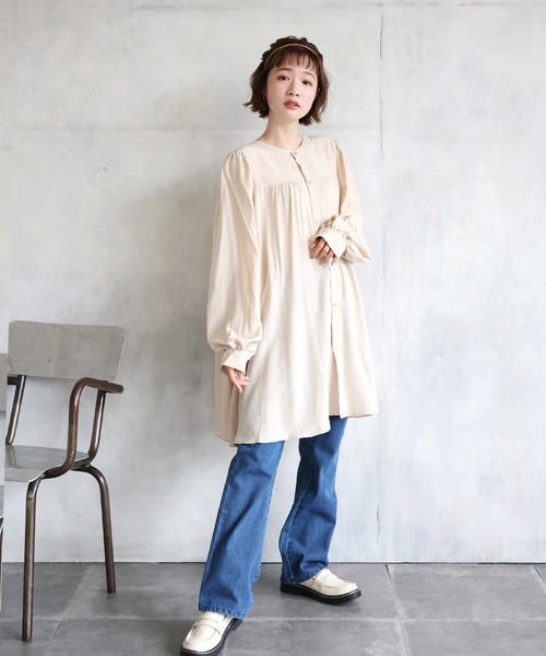 RETRO GIRL(レトロガール)の「2WAYチュニックブラウス(シャツ/ブラウス・レディース・ライトブルー/オフホワイト/ライトベージュ・FREE)」の13枚目の写真