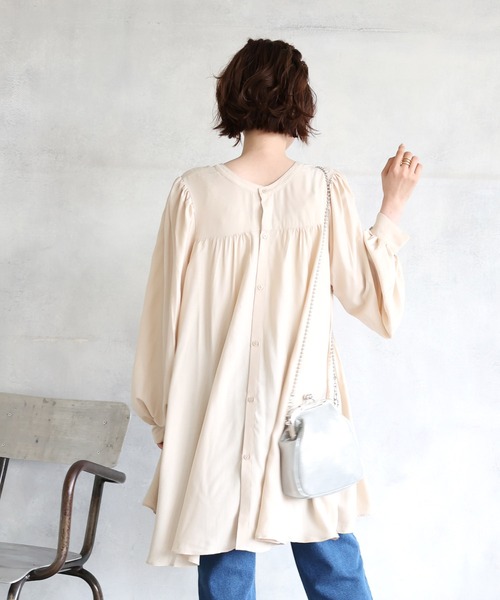 RETRO GIRL(レトロガール)の「2WAYチュニックブラウス(シャツ/ブラウス・レディース・ライトブルー/オフホワイト/ライトベージュ・FREE)」の20枚目の写真