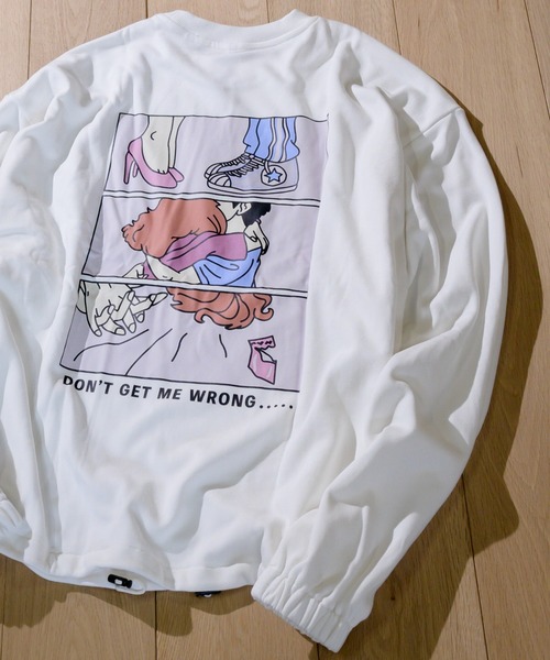 JOHN'S CLOSET(ジョンズクローゼット)の「【i】裏毛 クルーネック プリントトレーナー スウェット(スウェット・メンズ・パープル/グレー/サックスブルー/ライトグリーン/ブラック/ホワイト/ホワイト系その他/ホワイト系その他2/ホワイト系その他3/ブラック系その他2/ブルー系その他/パープル系その他/ブラック系その他/グレー系その他・LARGE/MEDIUM)」の3枚目の写真